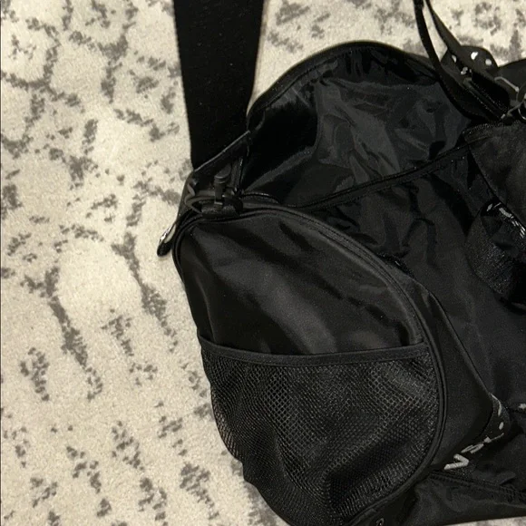 🆕VSX Black Duffel Bag for women (NWOT) - Picture 7 of 7